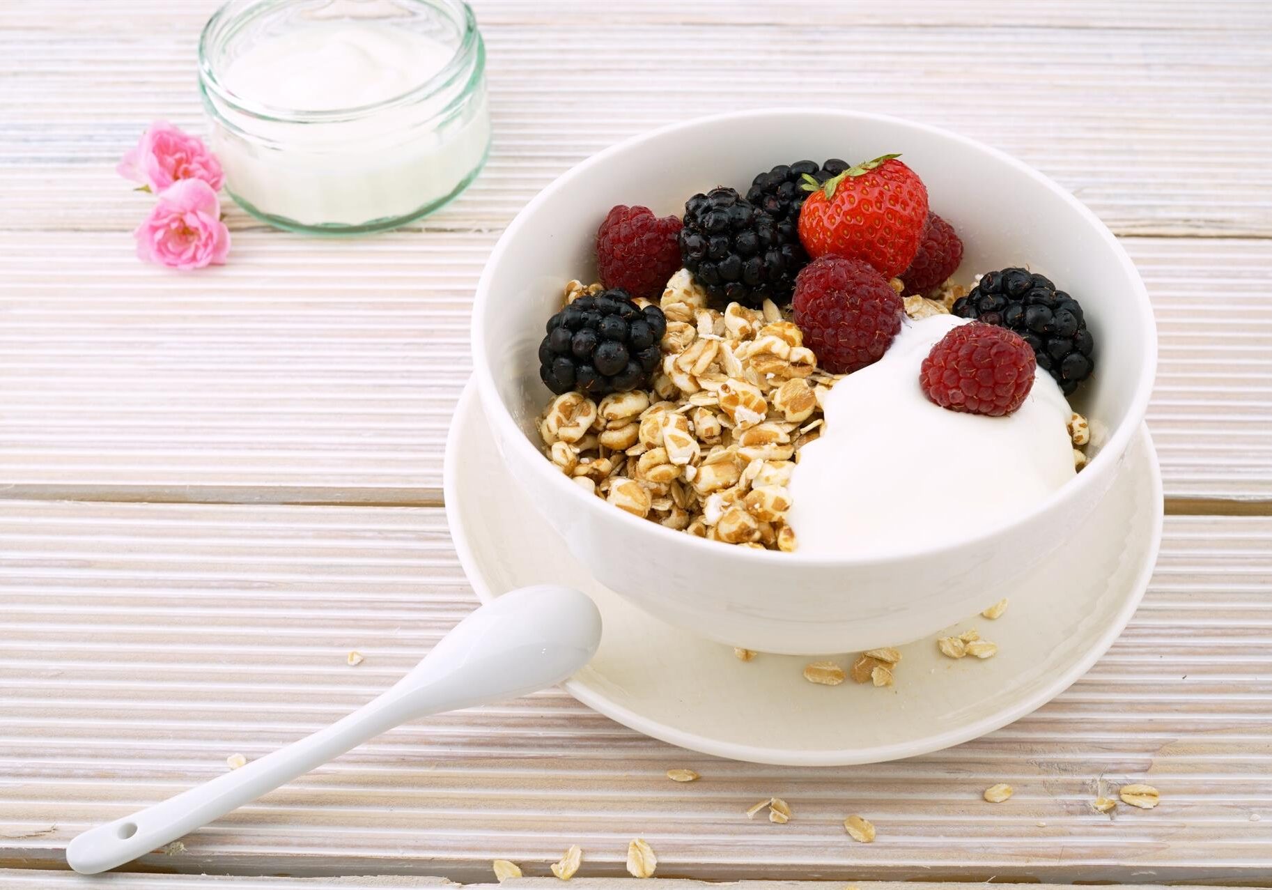berries-berry-blackberries-128865